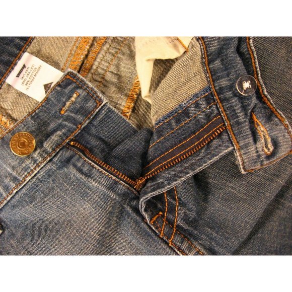 LEVI'S 542 Womans JEAN SHORTS Cut Off 14M Blue Denim Red Tab - Picture 4 of 11